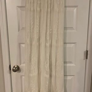 BEAUTIFUL maternity dress worn once for photos